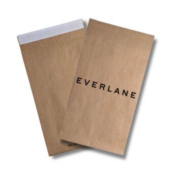 Photo of Eco-Natural Lite paper shipping bags.